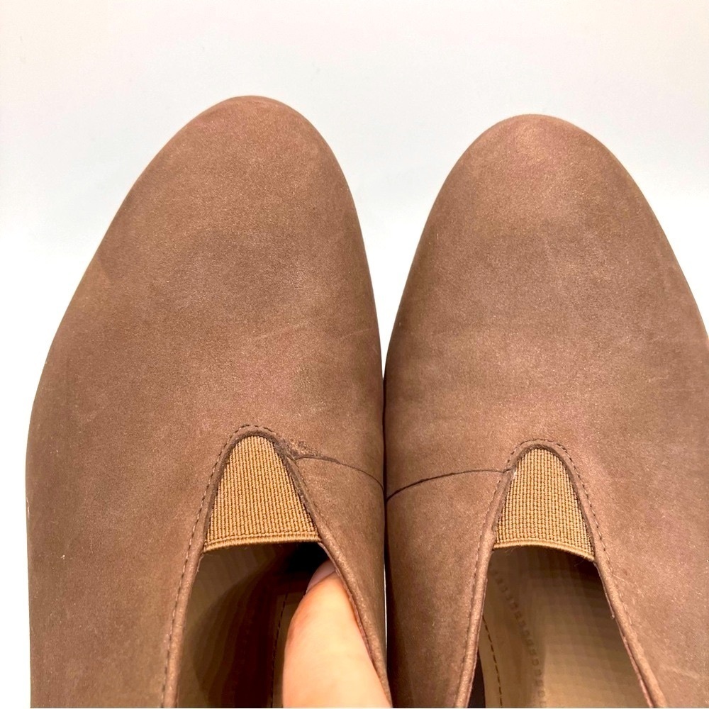 Nurture by Lamaze Akaia Brown Tan Camel suede scalloped ankle boots womens 7.5 - Picture 11 of 12